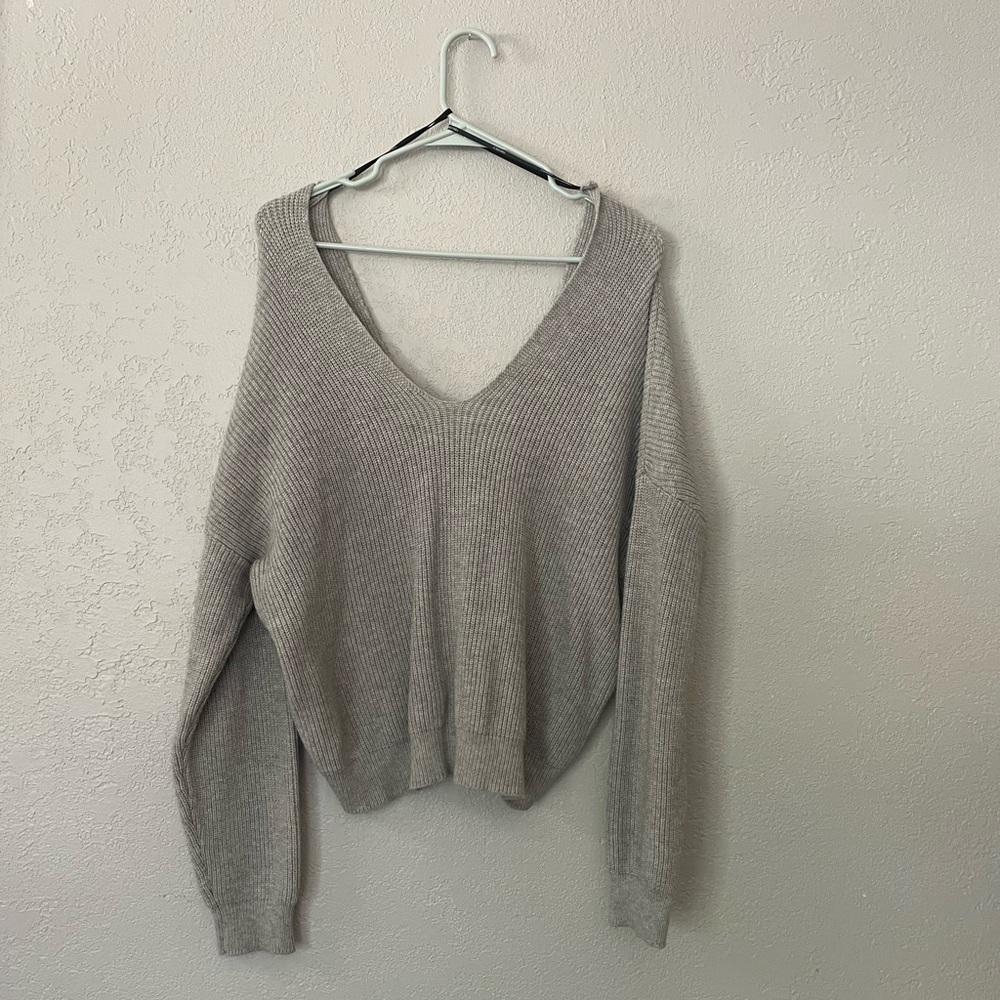 NWT forever 21 gray sweater